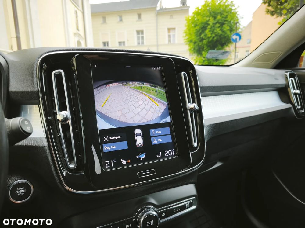 Volvo XC 40 D4 SCR AWD Inscription - 16