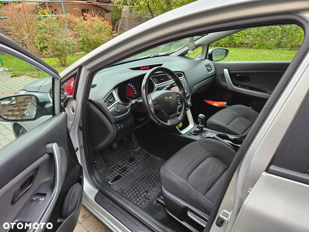 Kia Ceed Cee'd 1.6 CRDi S - 6