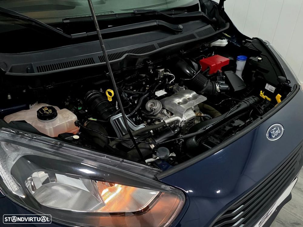 Ford Transit COURIER VAN - 30