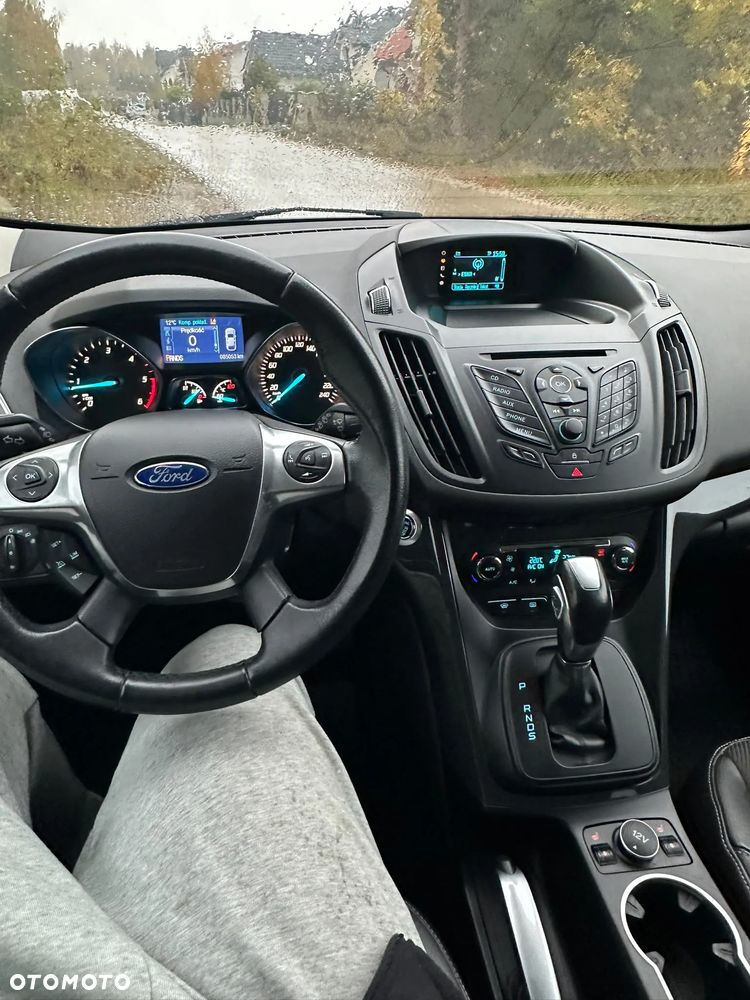 Ford Kuga 2.0 TDCi 4x4 Titanium - 19