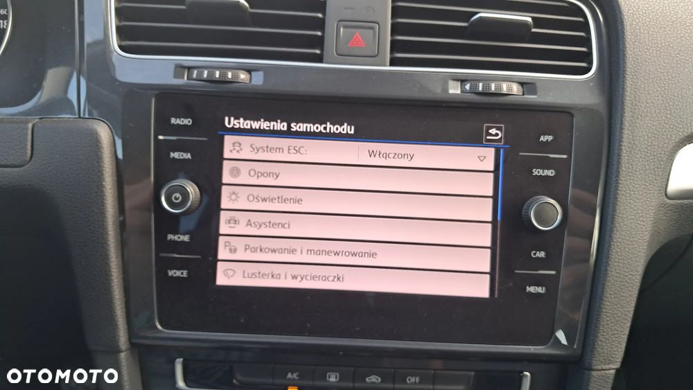Volkswagen Golf 1.6 TDI BMT Trendline - 30