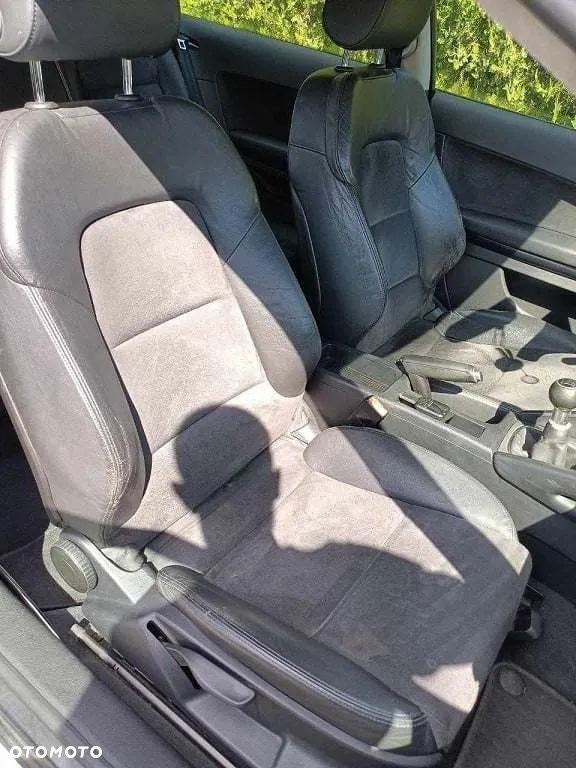 Audi A3 2.0 FSI Ambiente - 6