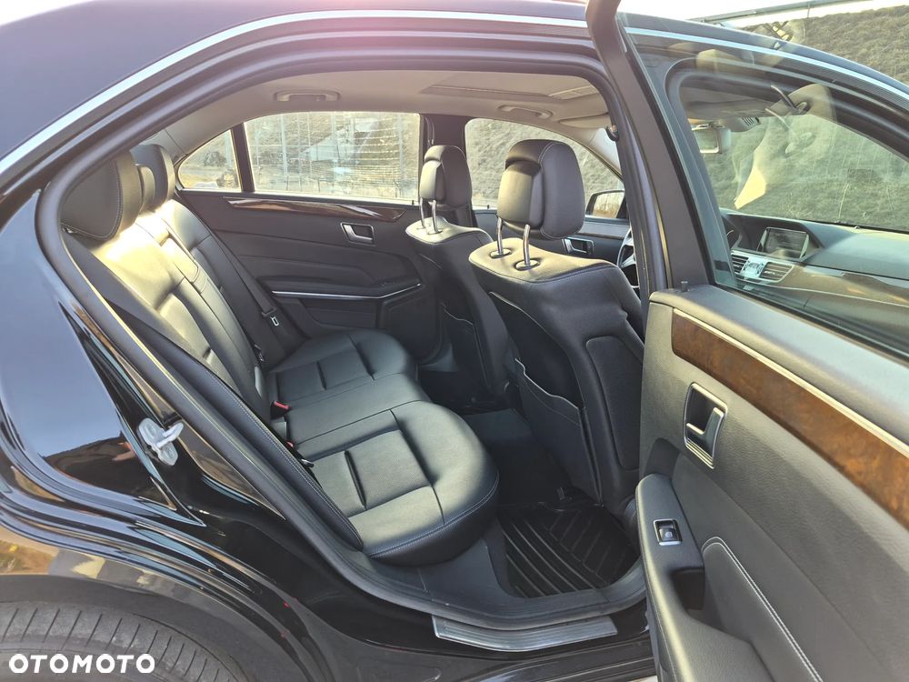 Mercedes-Benz Klasa E 250 CDI 4-Matic Avantgarde - 14