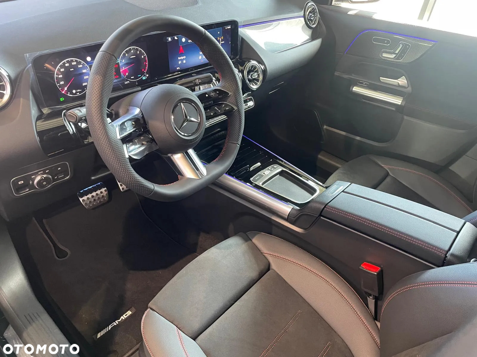 Mercedes-Benz GLA 250 4-Matic AMG Line - 6