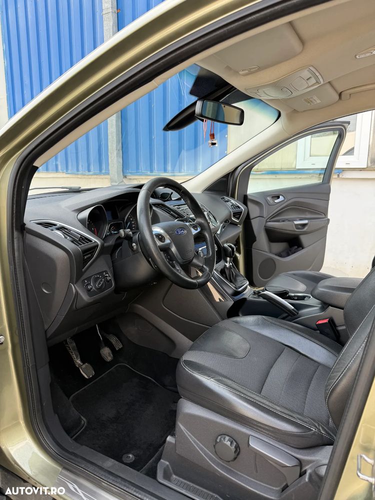 Ford Kuga 2.0 TDCi 4WD Titanium - 8