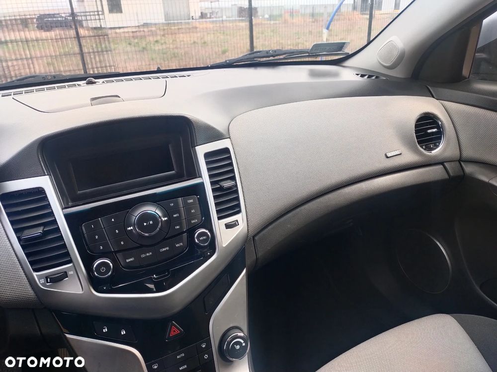Chevrolet Cruze 2.0 VDCi LS - 16