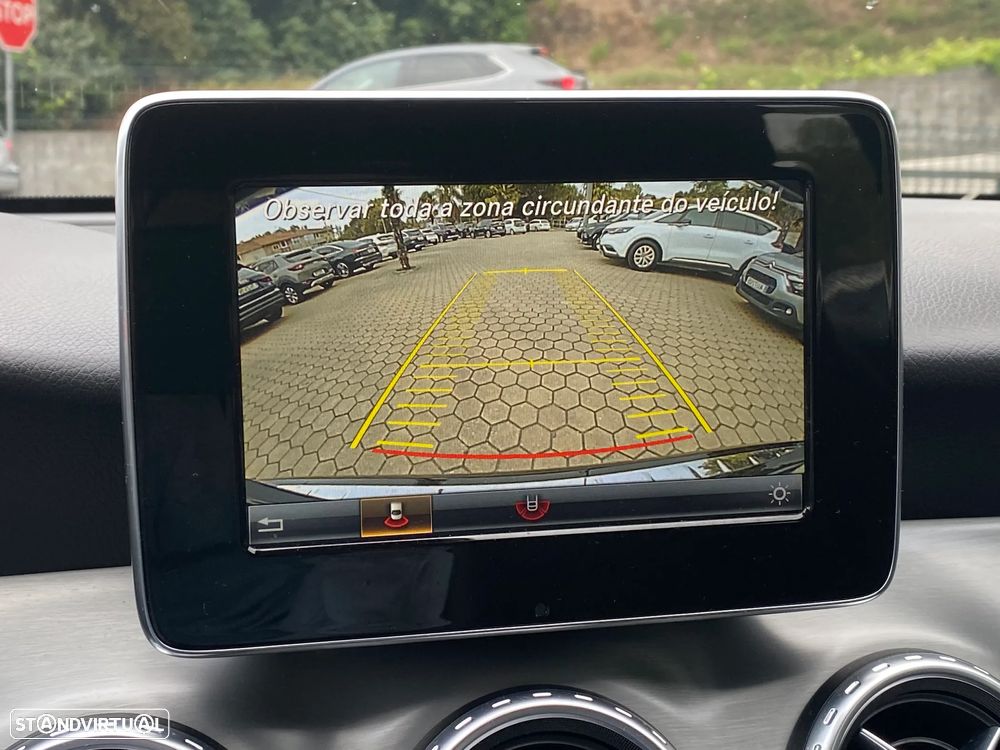 Mercedes-Benz GLA 220 d 4Matic 7G-DCT AMG Line - 5