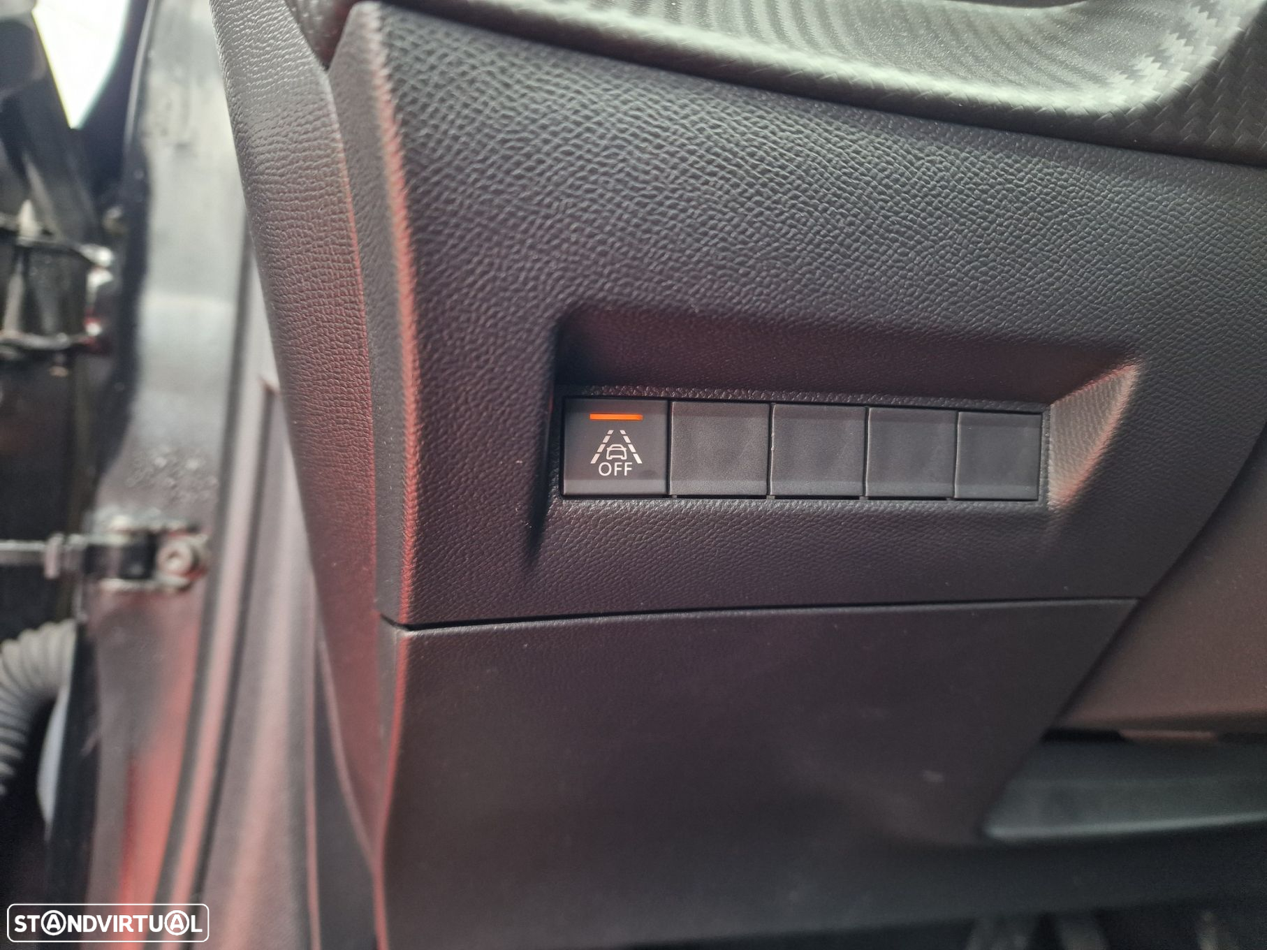 Peugeot e-208 50 kWh GT - 22