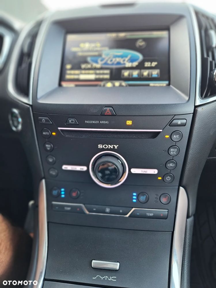 Ford Edge - 13