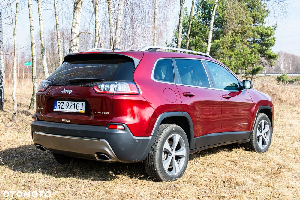 Jeep Cherokee - 5