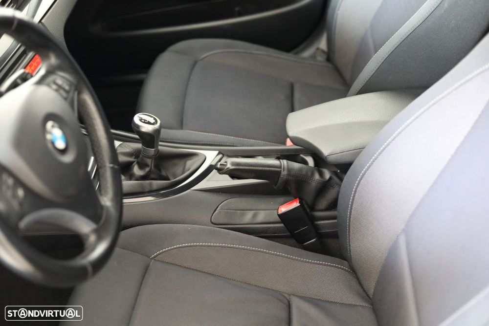 BMW 116 d Line Sport - 10
