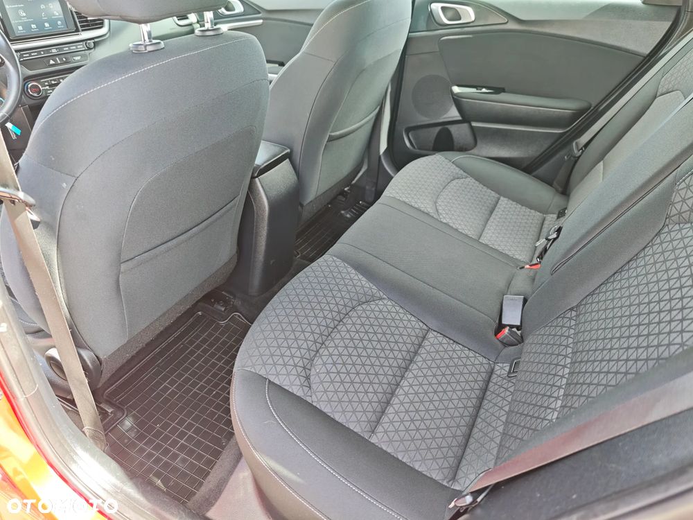 Kia Ceed 1.4 T-GDI M Max - 18