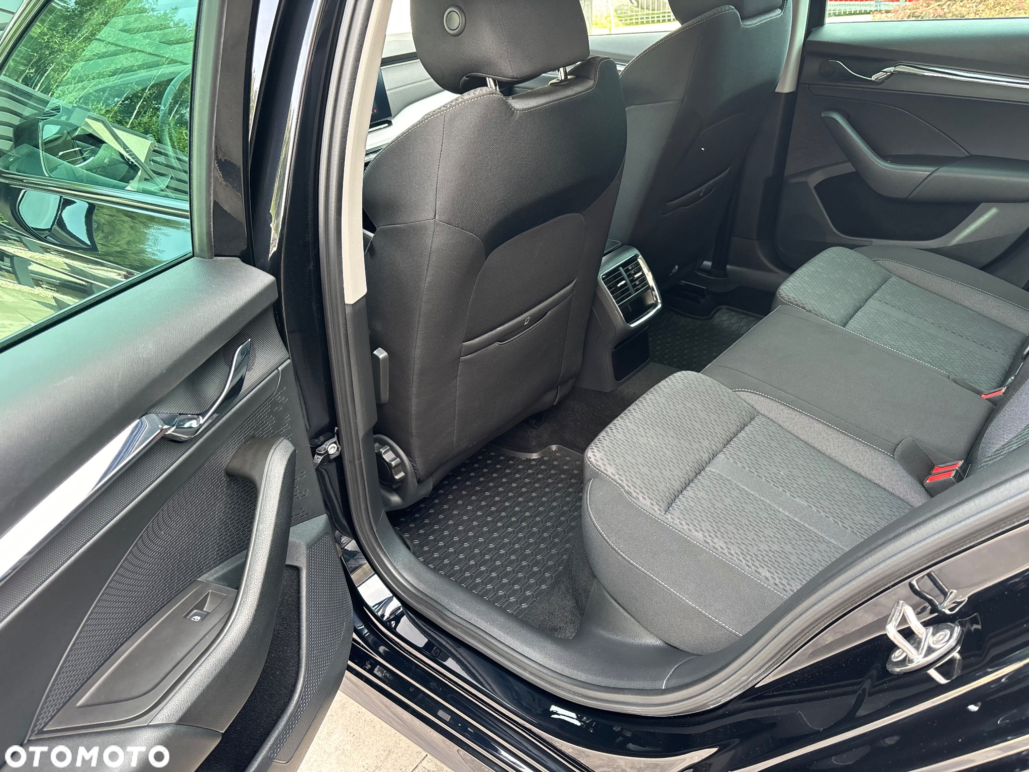 Skoda Octavia 1.5 TSI ACT Style - 27