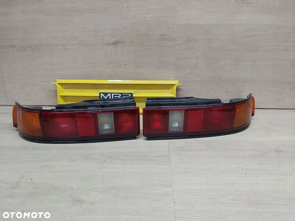 Toyota MR2 SW20 2,0 lampa tył lewa prawa blenda komplet - 1