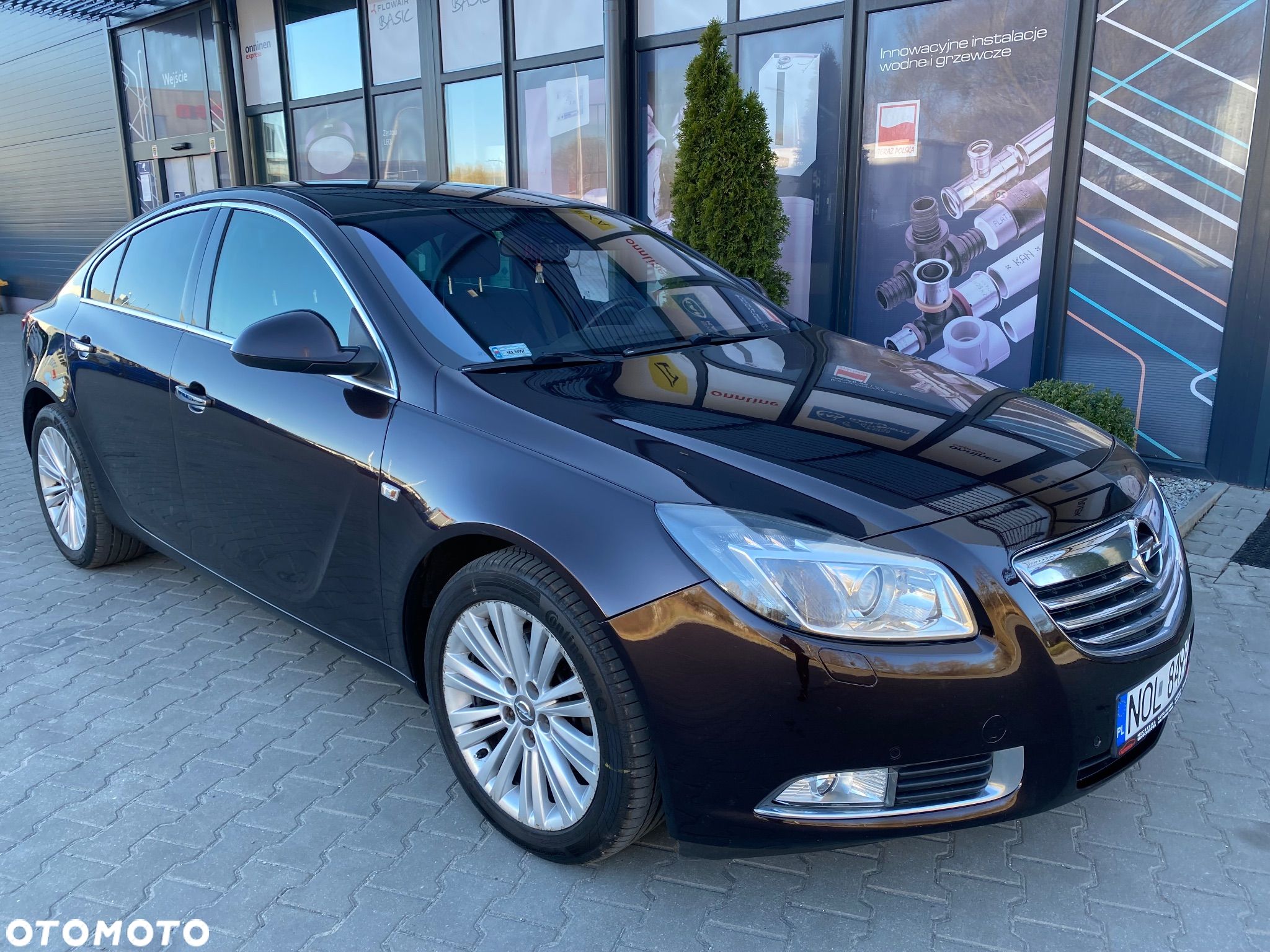 Opel Insignia - 1