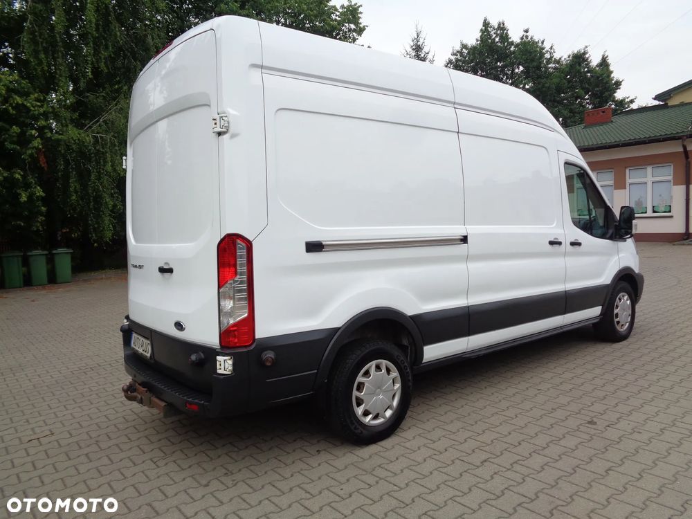 Ford Transit - 4