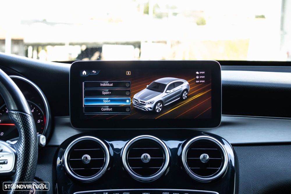 Mercedes-Benz GLC 300 d 4Matic - 32