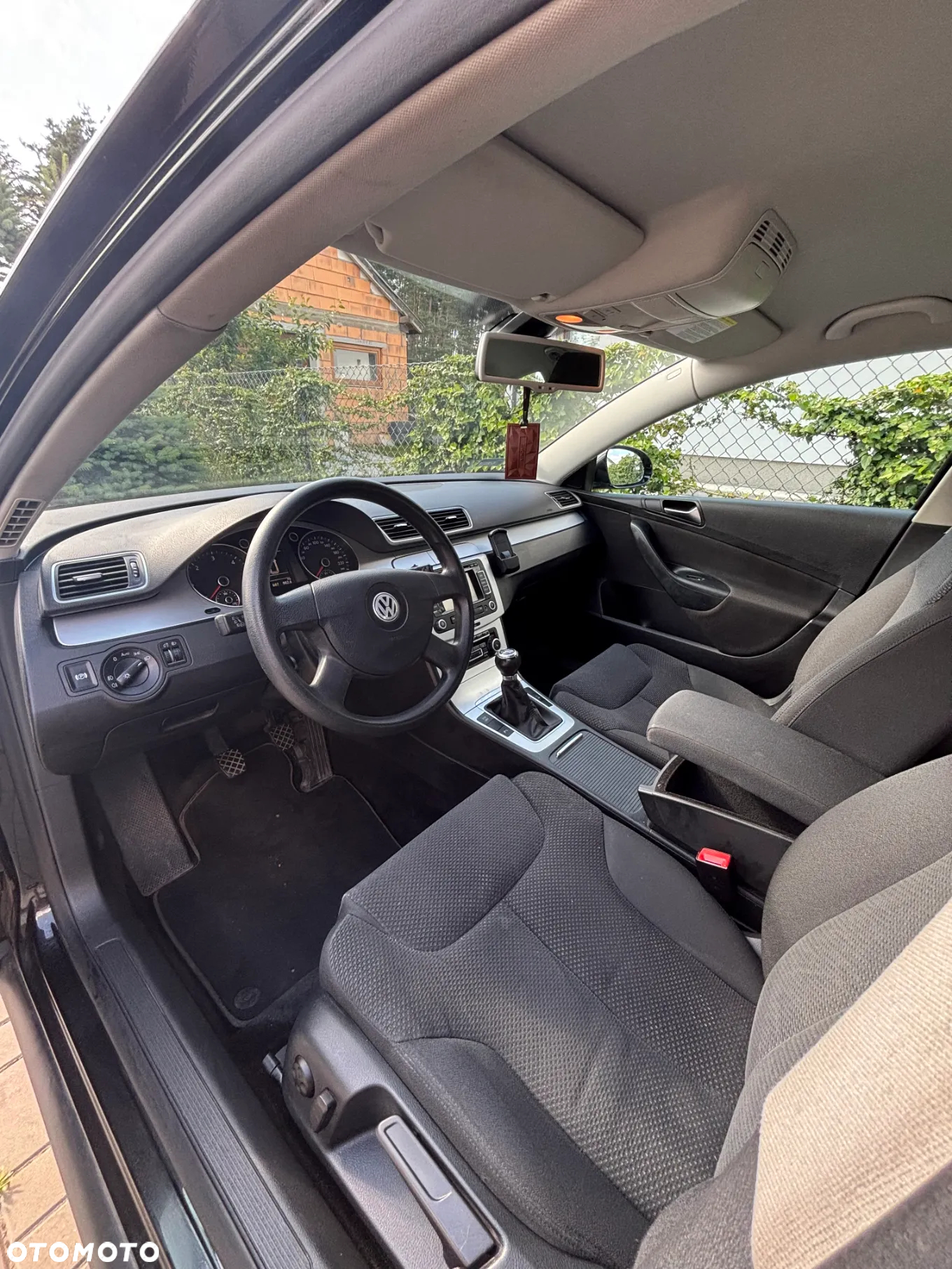 Volkswagen Passat 2.0 TDI DPF Comfortline - 13