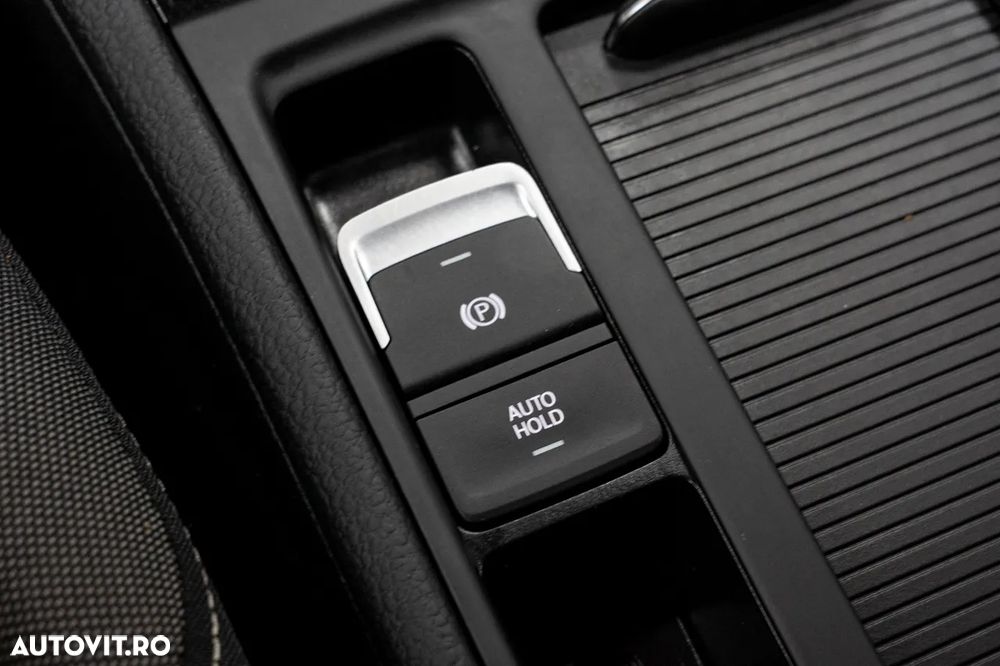 Volkswagen Golf 1.4 TSI BlueMotion Technology DSG Highline - 31