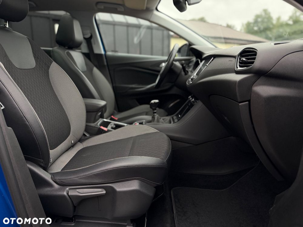 Opel Grandland X 1.6 D Start/Stop Business INNOVATION - 29