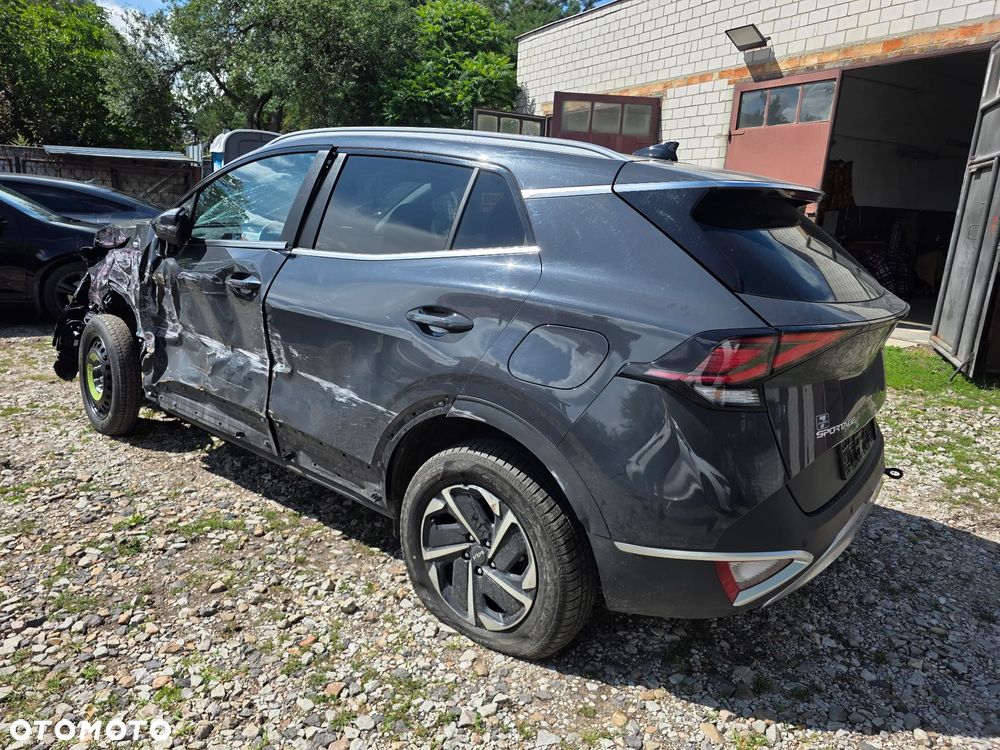 Kia Sportage 1.6 T-GDI L 2WD DCT - 11