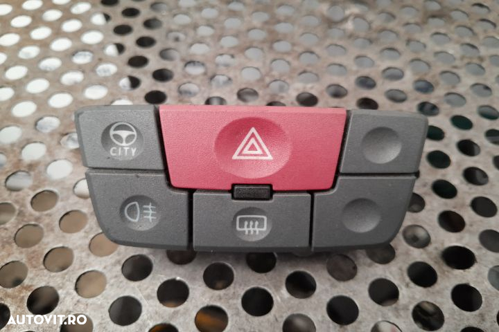 Buton avarie 735357113 Fiat Panda 2 [2003 - 2011] Hatchback 5-usi 1.1 - 3