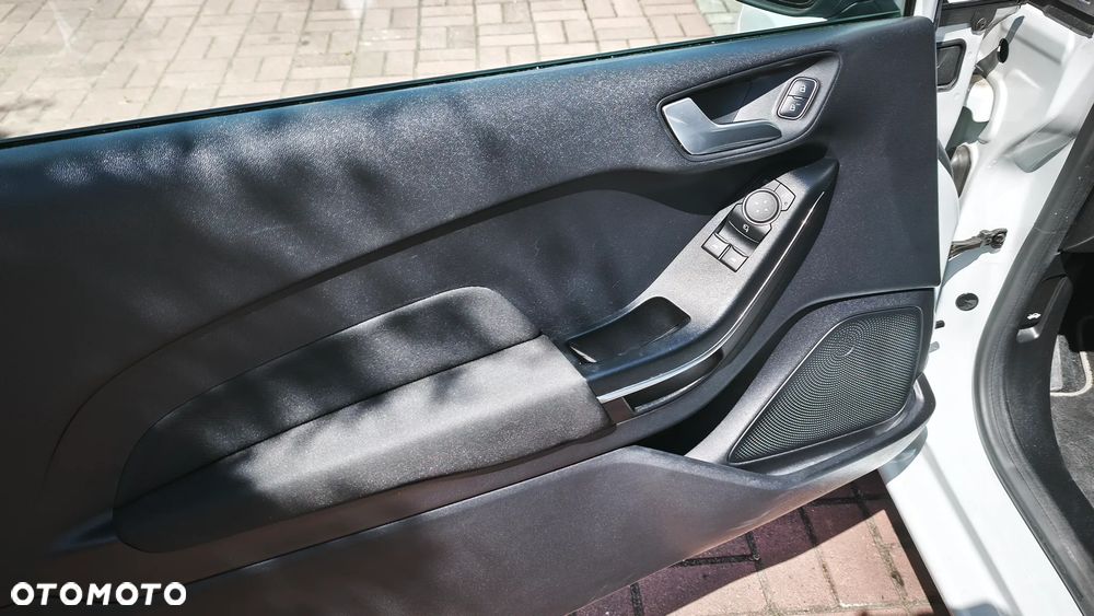 Ford Fiesta 1.0 EcoBoost Powershift Titanium - 11