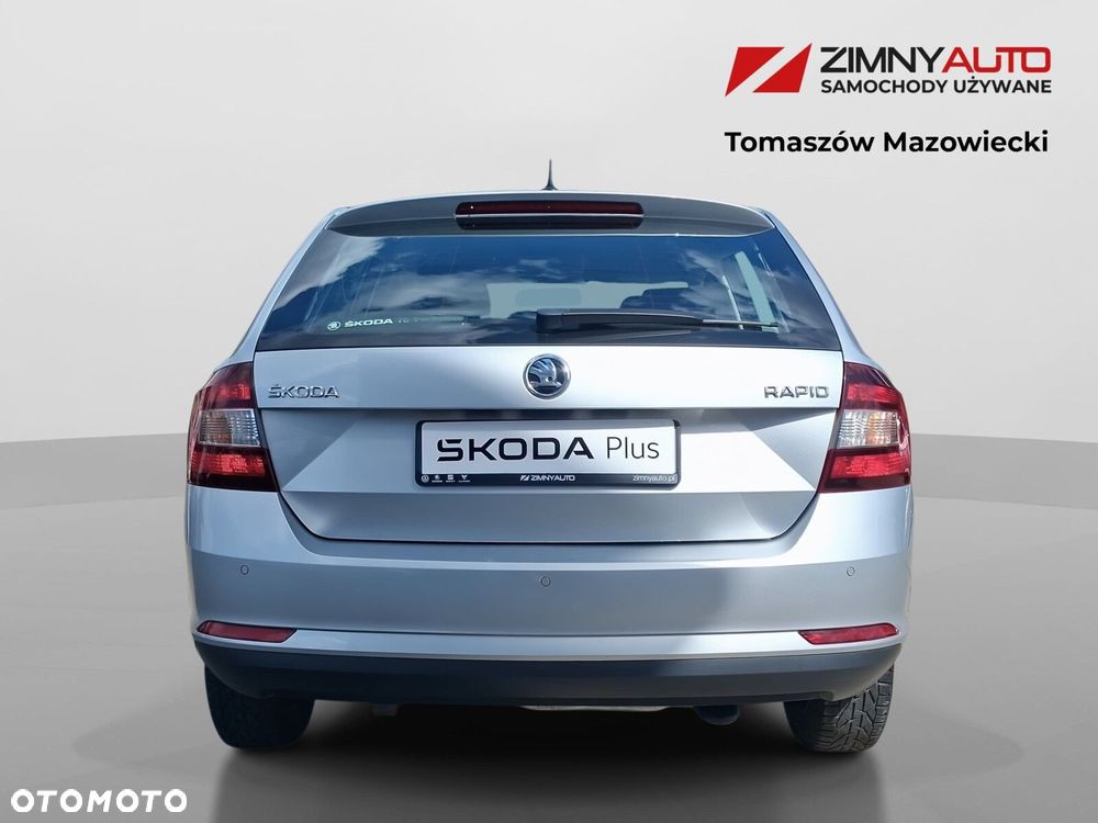 Skoda RAPID - 7