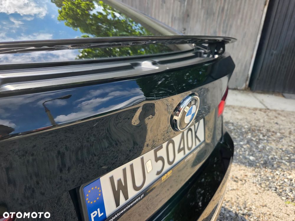 BMW 3GT 320d Luxury Line - 13