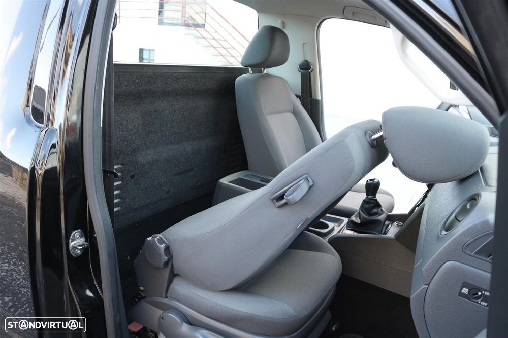VW Amarok 2.0 TDi CD Extra AC CM 4Motion - 22