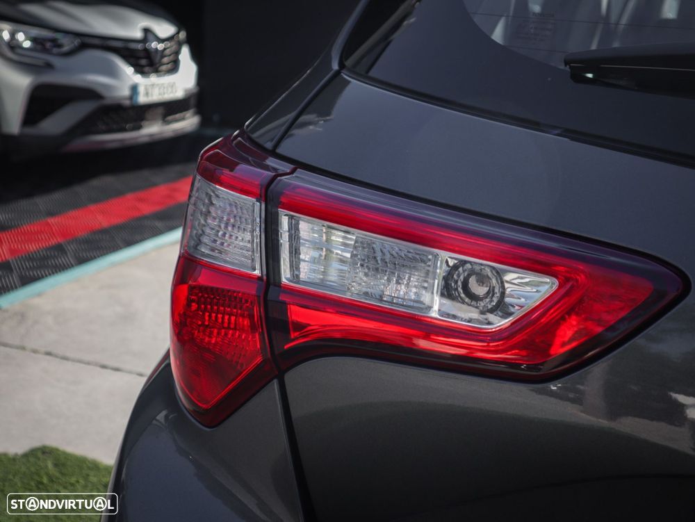 Toyota Yaris 1.0 VVT-i Exclusive - 30