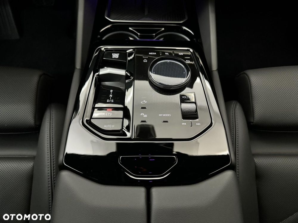BMW Seria 5 - 31