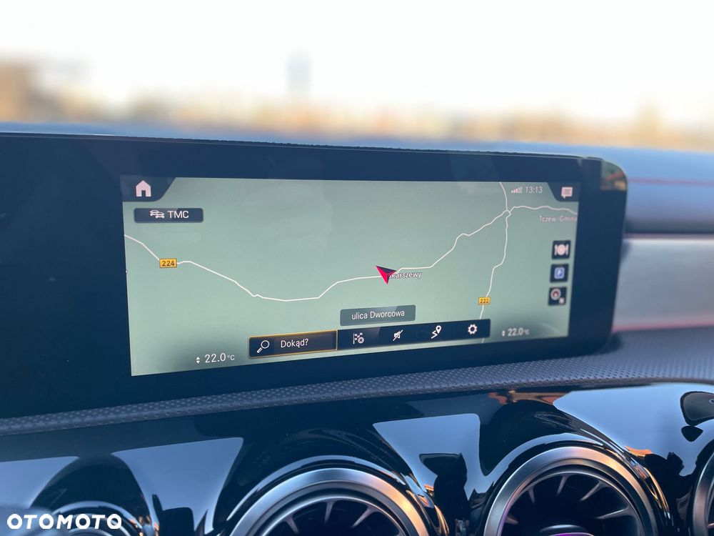 Mercedes-Benz CLA 200 7G-DCT AMG Line - 28