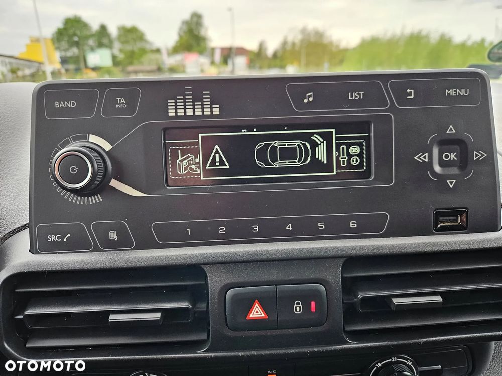 Opel COMBO 1.5 TURBO D 102KM - 15