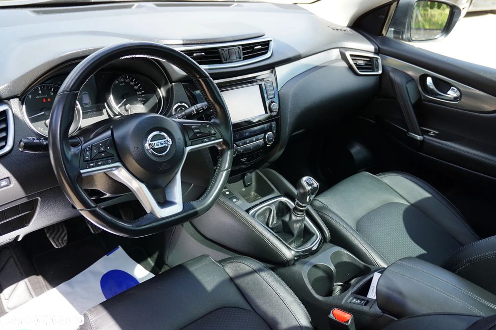 Nissan Qashqai 1.6 DIG-T Tekna - 22