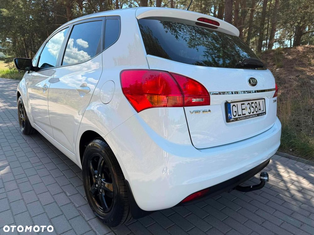 Kia Venga 1.6 CRDi 128 Edition 7 - 3