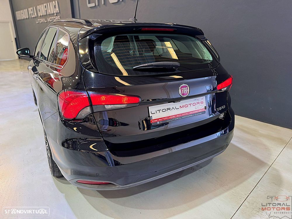 Fiat Tipo Station Wagon 1.6 M-Jet Lounge Tech - 10