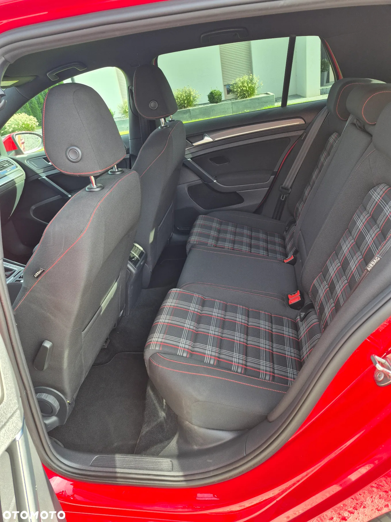 Volkswagen Golf GTI Performance BlueMotion Technology DSG - 16