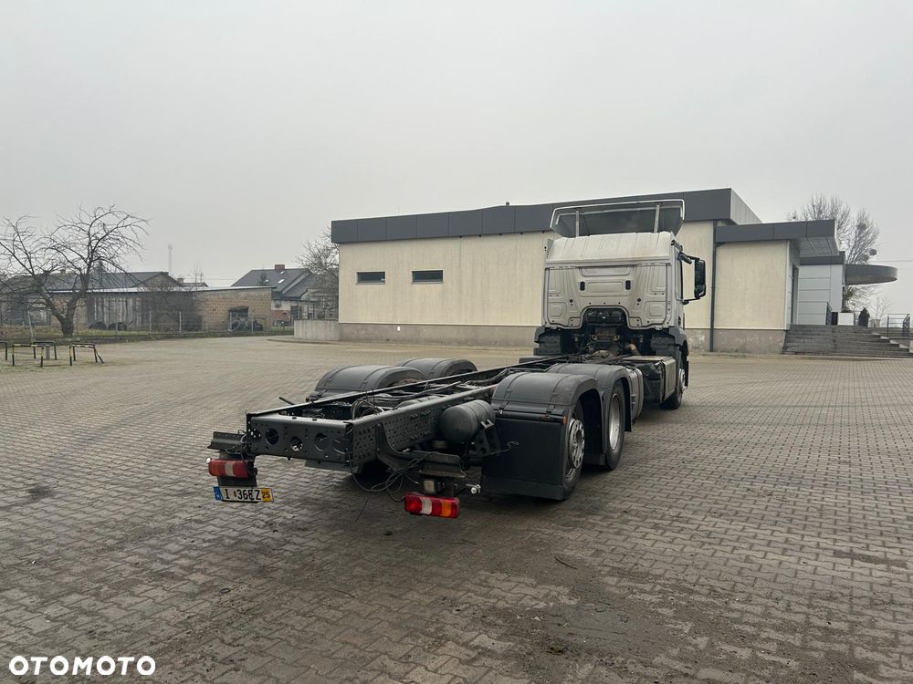 Mercedes-Benz Antos 2535 6x2 // 2017r // 725 tys km - 4