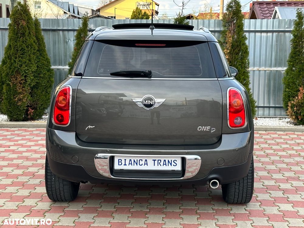 Mini Countryman Cooper D - 13