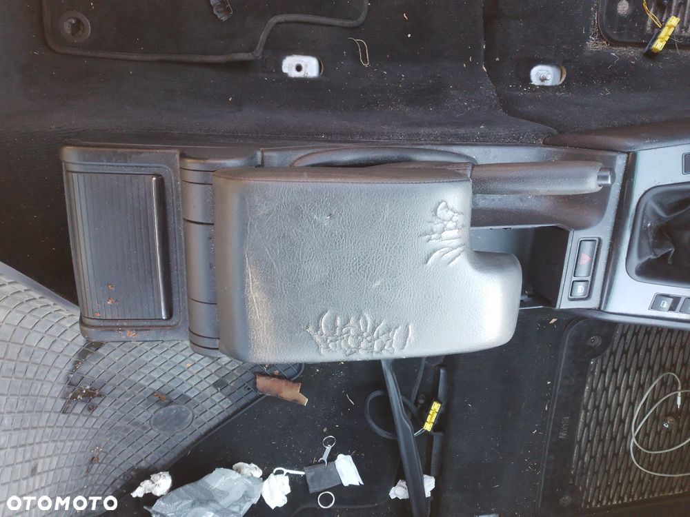 BMW E46 LIFT 318i  01-05   ZDERZAK TYŁ TYLNY   354/7 - 27