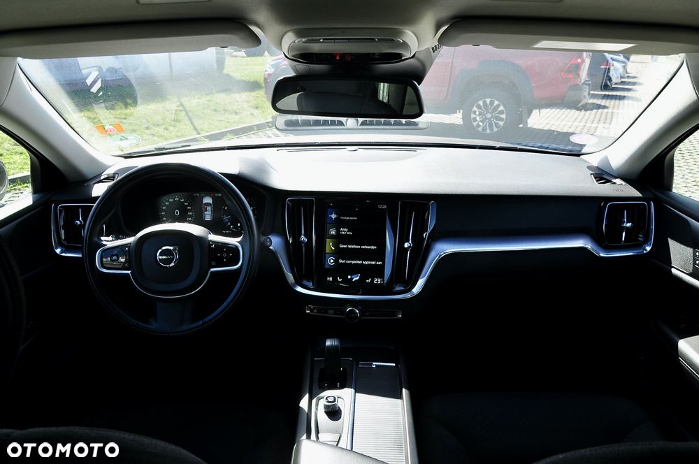 Volvo V60 B3 B Geartronic Momentum - 11