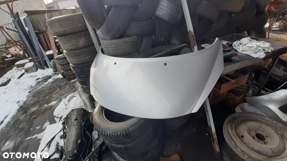 Maska pokrywa silnika peugot 207