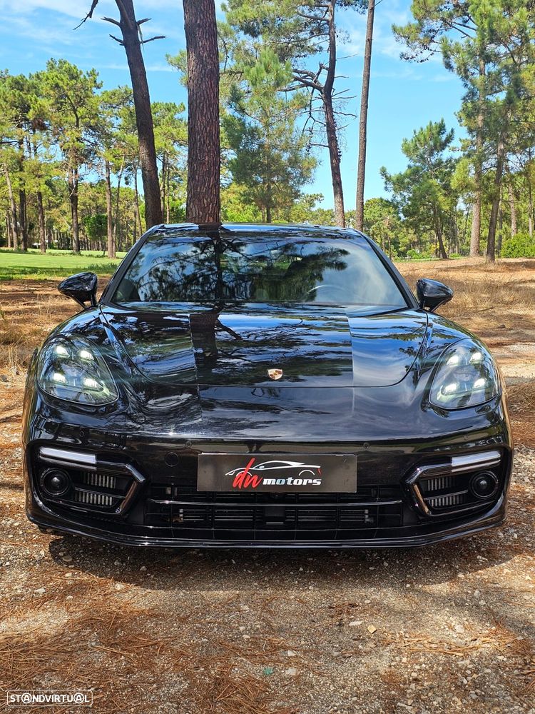 Porsche Panamera GTS - 4