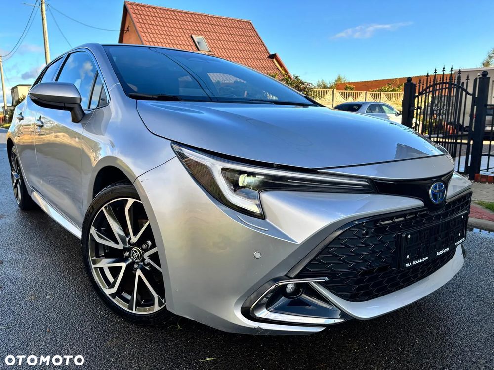 Toyota Corolla 1.8 Hybrid Business Edition - 10