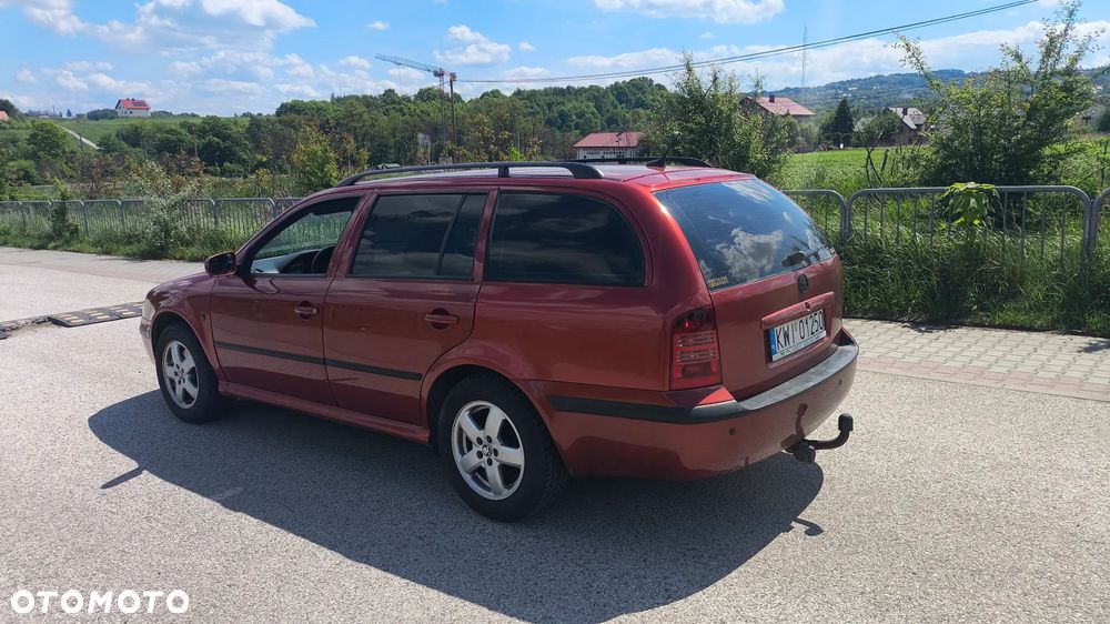 Skoda Octavia - 4
