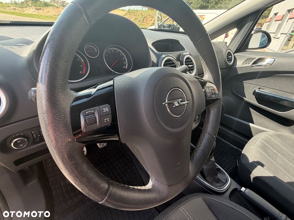 Opel Corsa 1.4 16V Graphite - 11