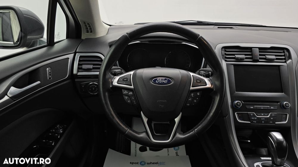 Ford Mondeo - 24