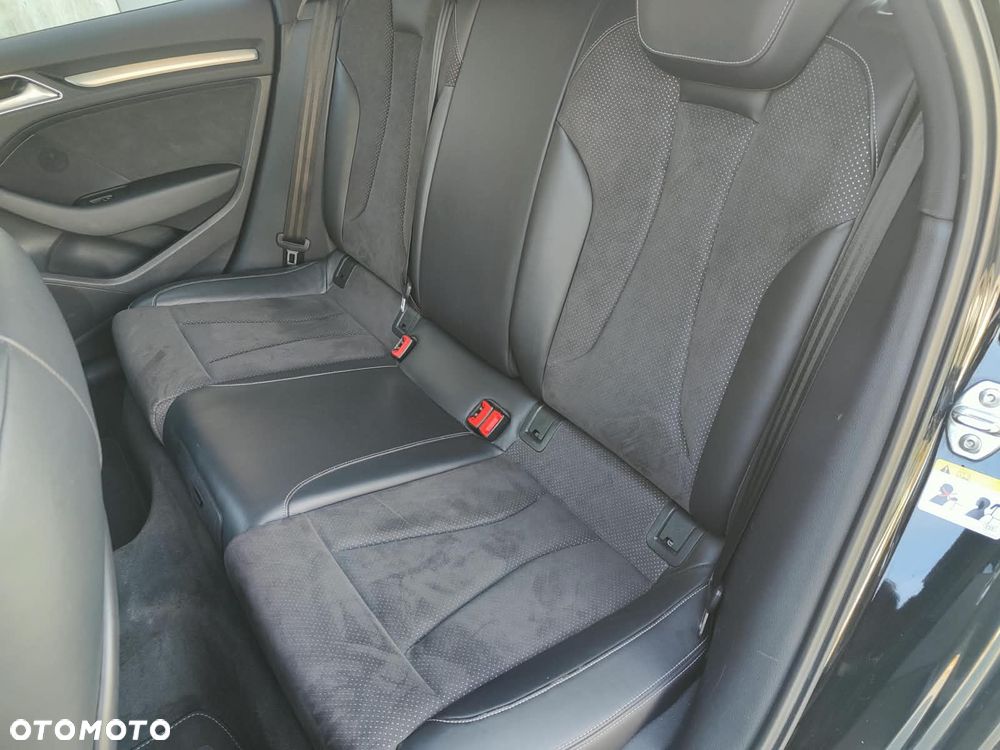 Audi A3 Sportback 2.0 TDI (clean diesel) quattro S tronic S line Sportpaket - 28