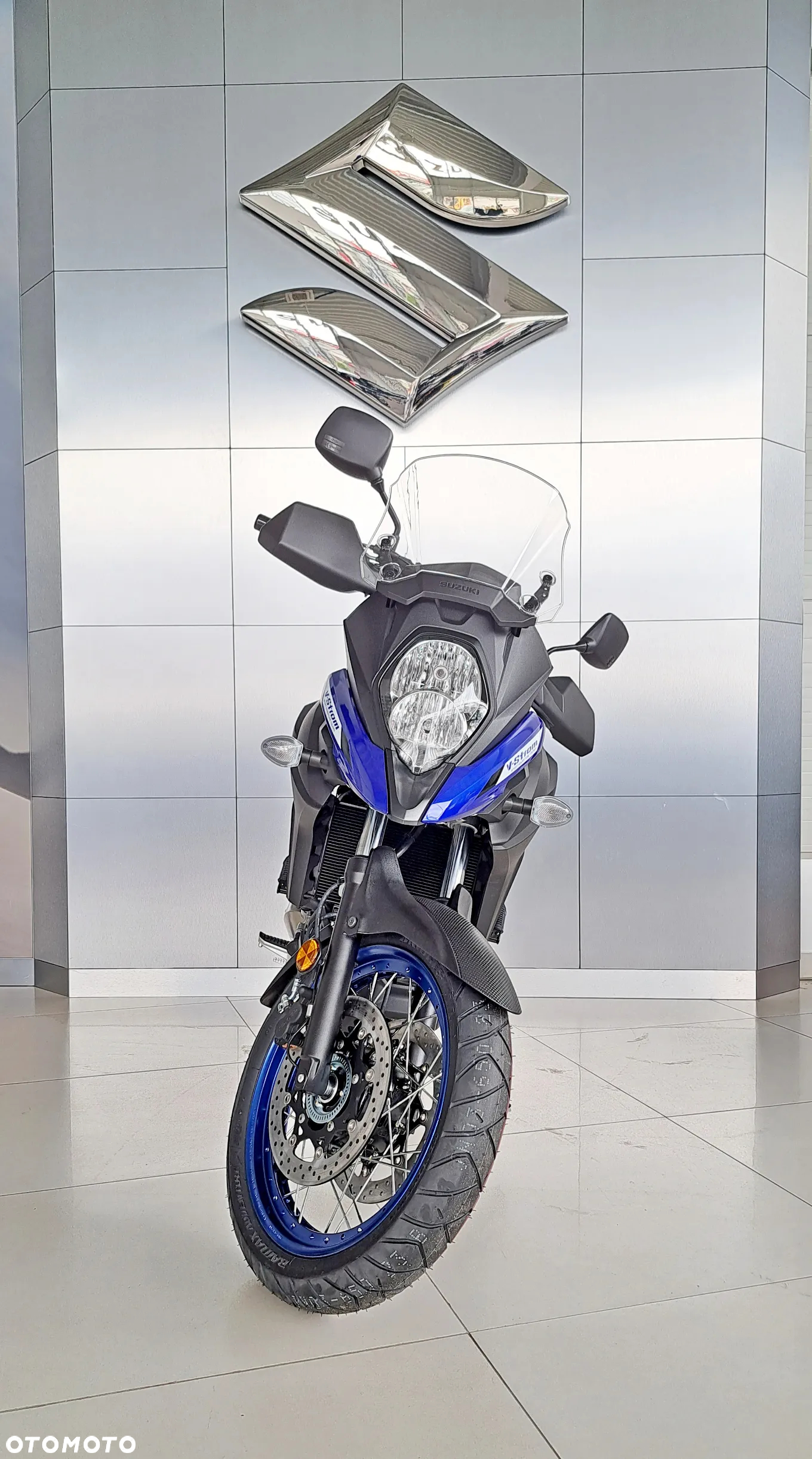 Suzuki DL - 8